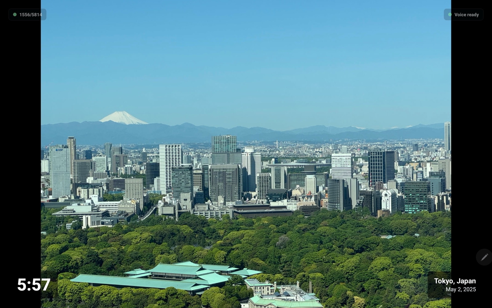 Pictaria Frame slideshow showing a Tokyo skyline photo with clock, location, and date overlays